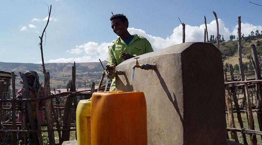 SINES - Water pumping in Africa